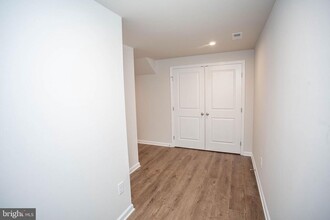 10 Fieldcrest Aly Aly in Blackwood, NJ - Foto de edificio - Building Photo