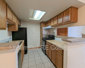 18053 E Ohio Ave in Aurora, CO - Building Photo - Building Photo