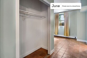 Private bedroom in 5 bed/3 bath Home in Boston, MA - Building Photo - Building Photo