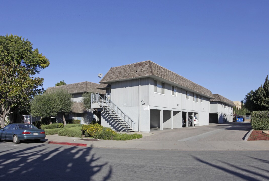 43 Plaza Cir in Salinas, CA - Building Photo