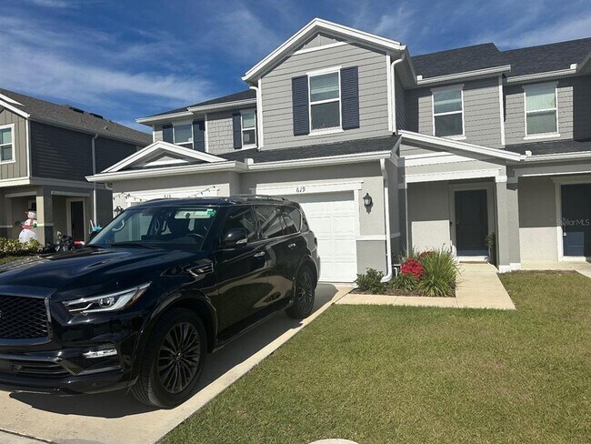619 Stoney Pointe Cir in Davenport, FL - Building Photo - Building Photo