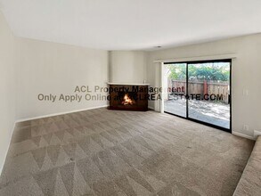 21100 Gary Dr in Hayward, CA - Building Photo - Building Photo