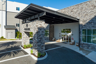 Parasol Melbourne in Melbourne, FL - Foto de edificio - Building Photo