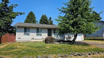 6521 58th St NE in Marysville, WA - Building Photo