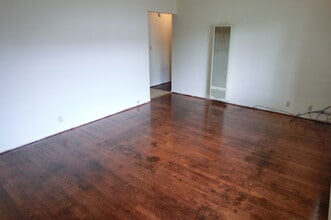 510 SW 4th St in Grants Pass, OR - Foto de edificio - Building Photo