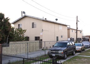 4842 Elizabeth St in Bell, CA - Building Photo
