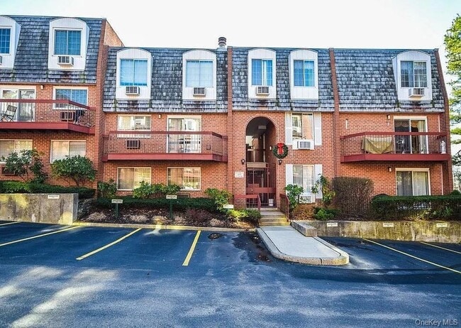 property at 55 N Broadway