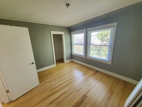 8814-8816 Hilton St in Duluth, MN - Building Photo - Building Photo