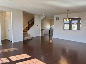 6648 Park Pointe Ct in Cleveland, OH - Building Photo - Building Photo