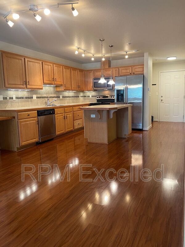 property at 13421 97th Ave E