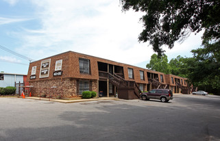 818 Saraland Blvd S Apartments