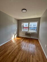 901 Stuyvesant Ave, Unit 3E in Irvington, NJ - Building Photo - Building Photo
