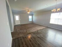 1800 Sussex St photo'