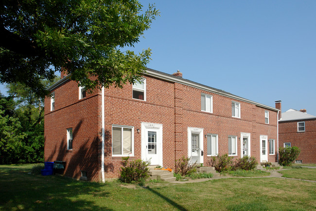 1827-1833 North Star Ave in Columbus, OH - Foto de edificio - Building Photo