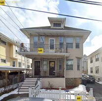 106 W Adams St, Unit 1 in Somerville, MA - Building Photo