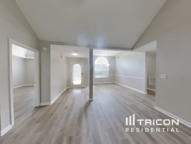 1128 Misty Meadows Crossing in Hampton, GA - Building Photo - Building Photo