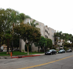 Bethany Towers in Burbank, CA - Building Photo - Building Photo