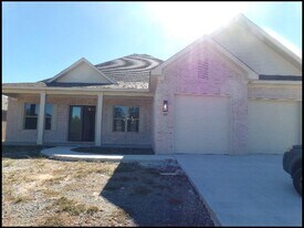 514 Corondelet Ln in Maumelle, AR - Building Photo