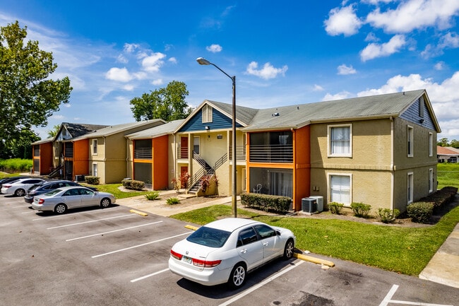Bellancia Apartments in Orlando, FL - Building Photo - Building Photo