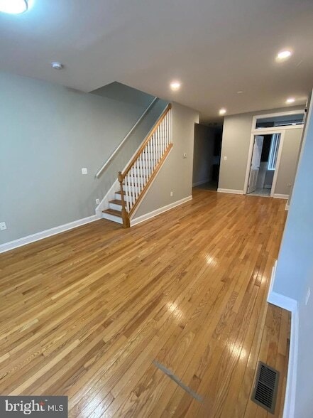 325 E 21st St in Baltimore, MD - Foto de edificio - Building Photo