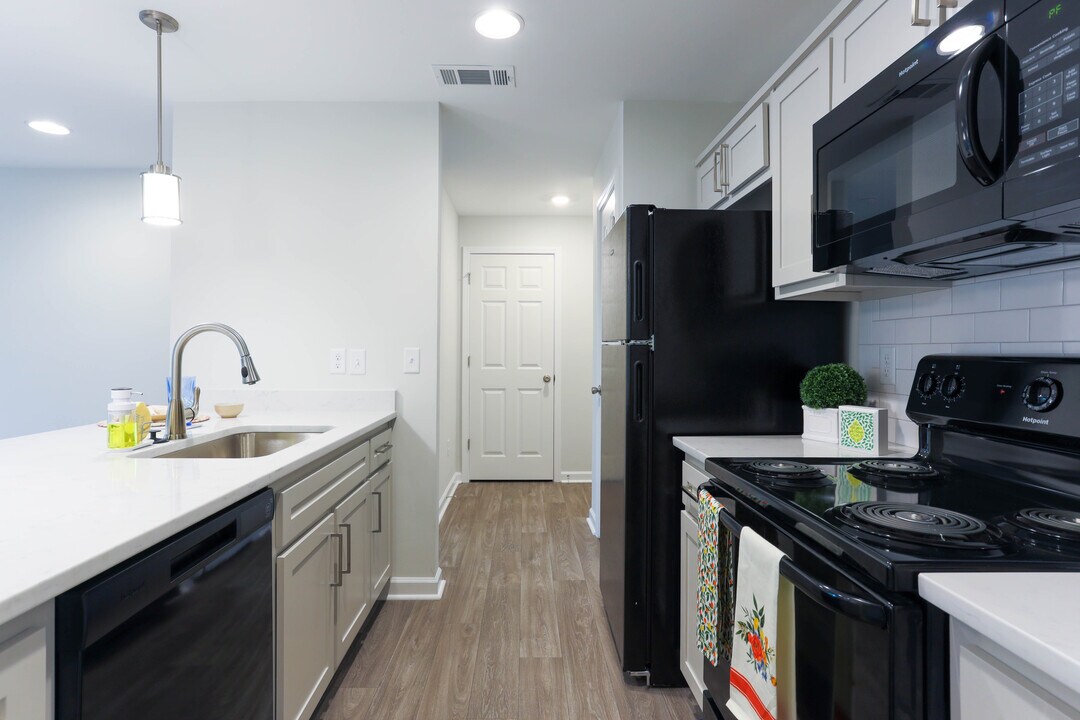 Club Hill Apartments in Columbus, GA - Building Photo