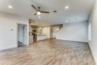 7830 Cattleman Vly Dr in Arcola, TX - Building Photo - Building Photo