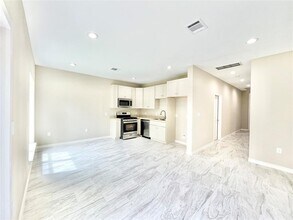 5602 Hirondel in Houston, TX - Building Photo - Building Photo