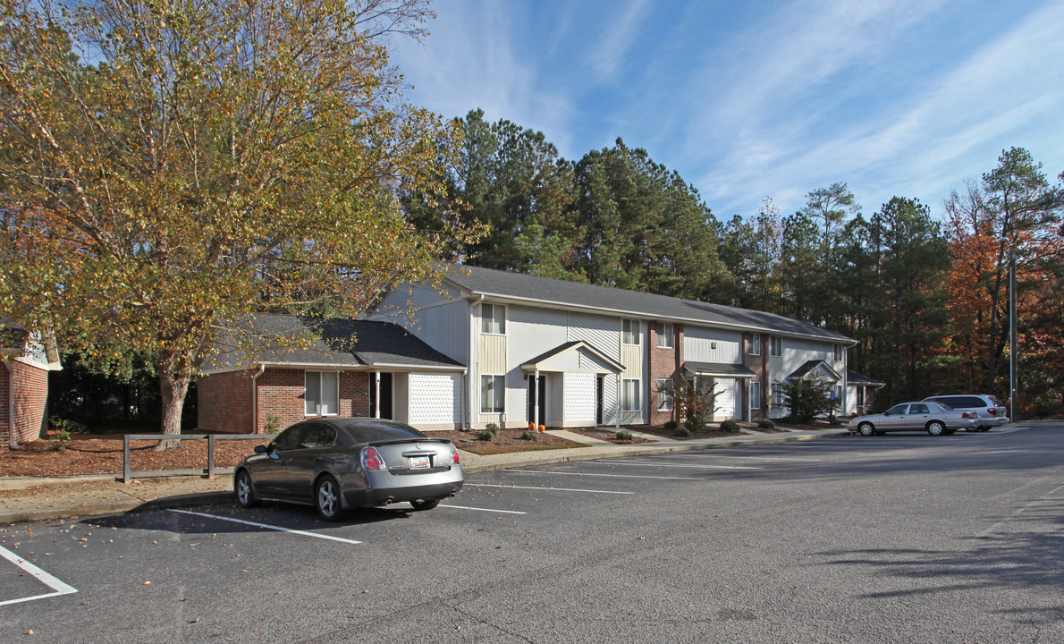 Town & Country Apartments in Lexington, SC - Building Photo