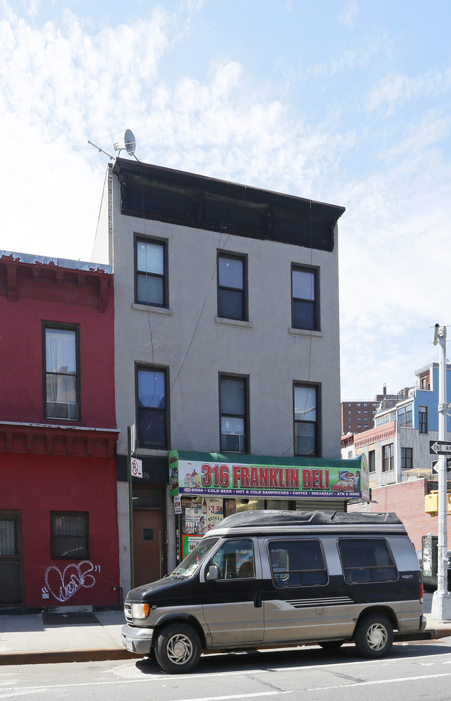 316 Franklin Ave in Brooklyn, NY - Building Photo - Building Photo