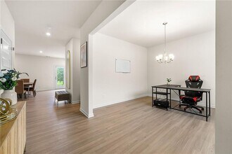 228 Whitneys Wy in Dallas, GA - Foto de edificio - Building Photo