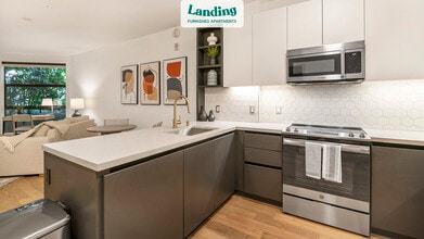 6200 Hollywood Blvd, Unit 2233.993254 in Los Angeles, CA - Building Photo - Building Photo