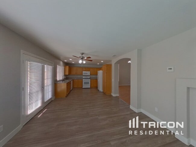 7821 Faith Ct in Las Vegas, NV - Building Photo - Building Photo