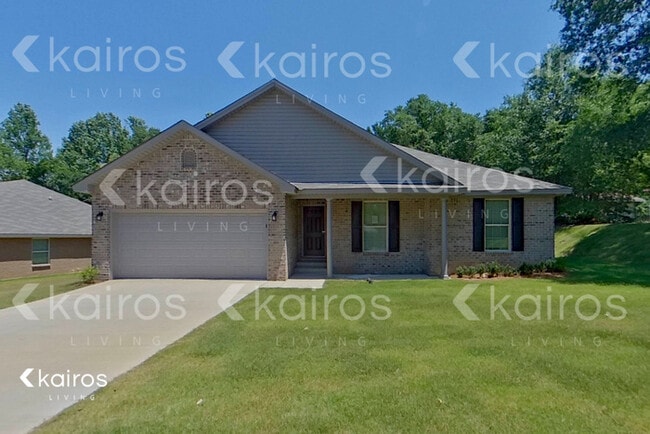 property at 112 Live Oak Dr