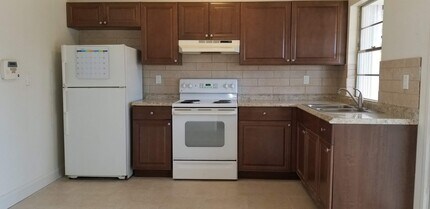8505 San Pablo Ave in North Port, FL - Building Photo - Building Photo