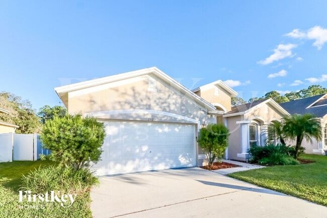 35120 Deerfield Oaks Dr in Zephyrhills, FL - Building Photo - Building Photo