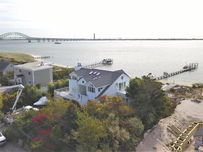 property at 78 Hawser Dr