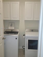 5517 Amusement Ave in Fort Pierce, FL - Building Photo - Building Photo