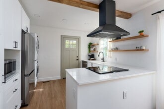 705 Ivey Cir in Wilmington, NC - Building Photo - Building Photo