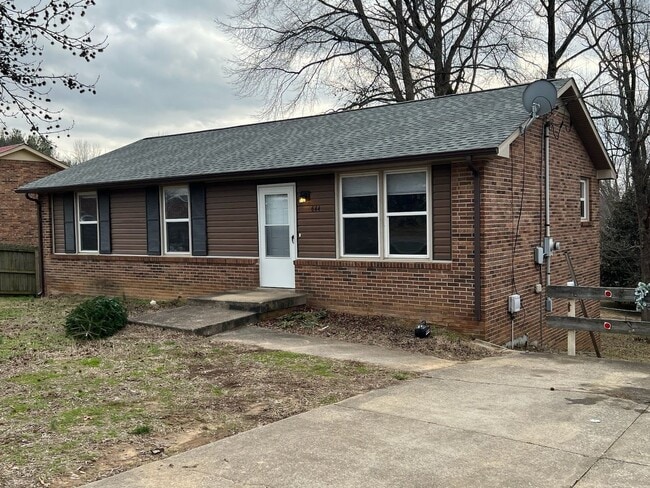 property at 644 Lafayette Rd