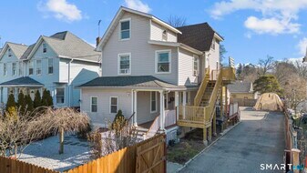 48 Lockwood Ave in Stamford, CT - Building Photo