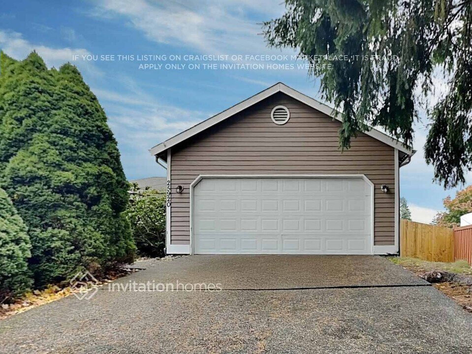 25920 188th Ave SE in Covington, WA - Building Photo