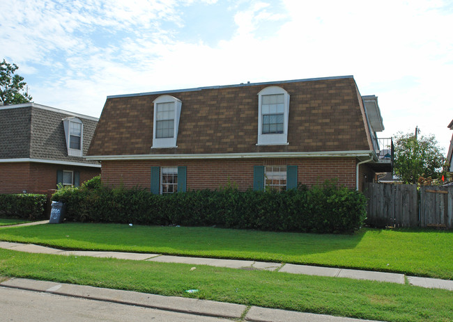 2800 Houma Blvd in Metairie, LA - Building Photo - Building Photo