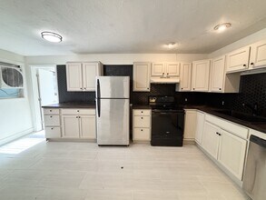 1395 S 900 E in Salt Lake City, UT - Building Photo - Building Photo