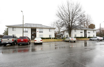 Shammah Winds in Raleigh, NC - Foto de edificio - Building Photo