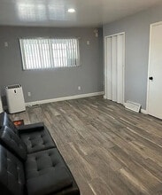443 Terry Ln in Hemet, CA - Building Photo - Building Photo