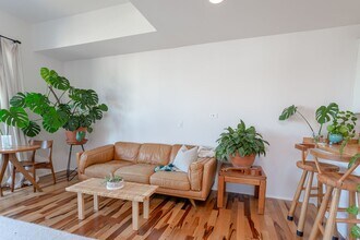 1200 E 11th St in Austin, TX - Building Photo - Building Photo