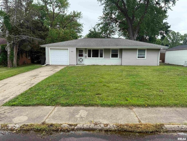 property at 2624 N Renwood Ave