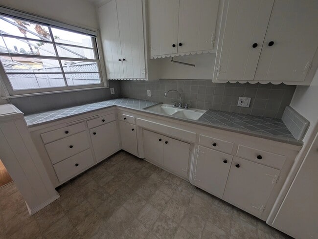 Valleyheart in Los Angeles, CA - Building Photo - Building Photo