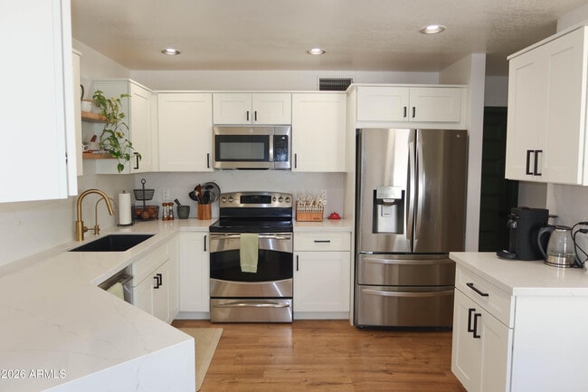 3113 E Topeka Dr in Phoenix, AZ - Building Photo - Building Photo