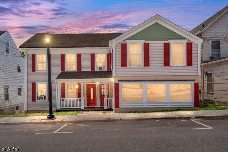 89 Main St in Sussex, NJ - Building Photo